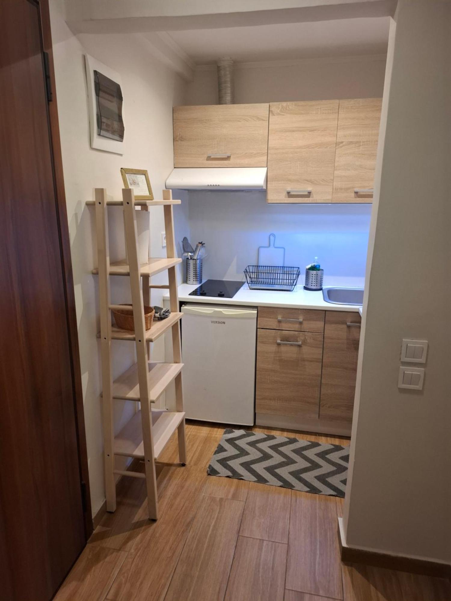 אתונה Studio Posh With Garden In Kolonaki מראה חיצוני תמונה