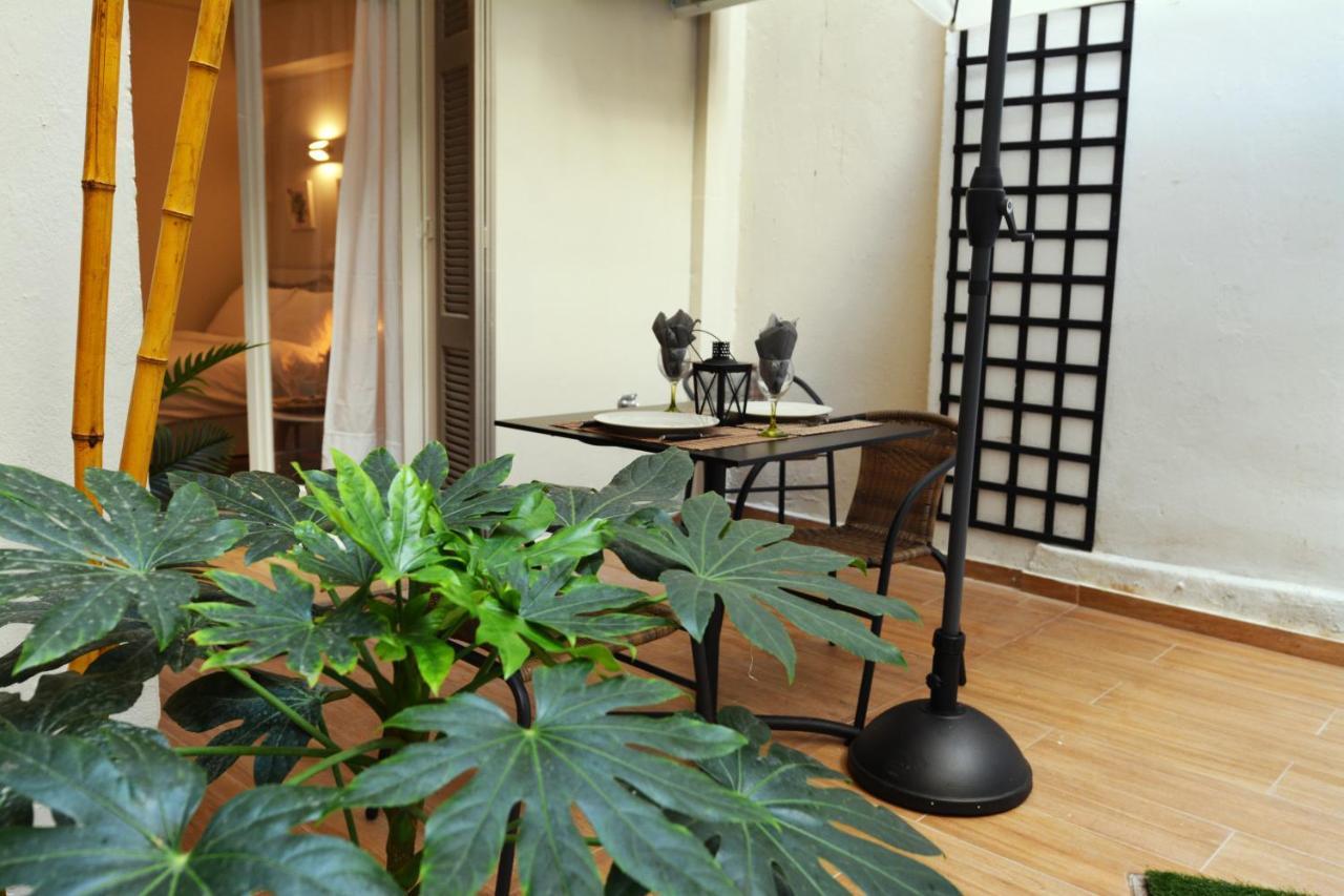 אתונה Studio Posh With Garden In Kolonaki מראה חיצוני תמונה