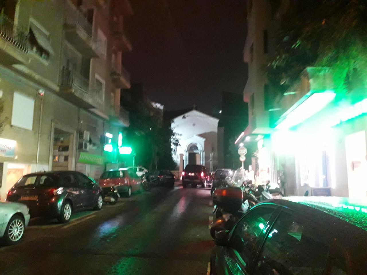 אתונה Studio Posh With Garden In Kolonaki מראה חיצוני תמונה